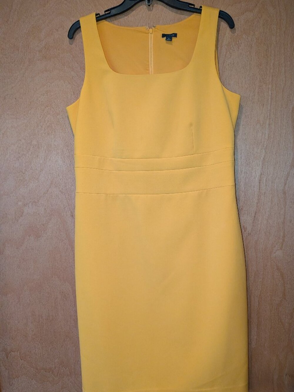 Ann Taylor Sleeveless Shift - Sz 12 - Marigold Yellow
